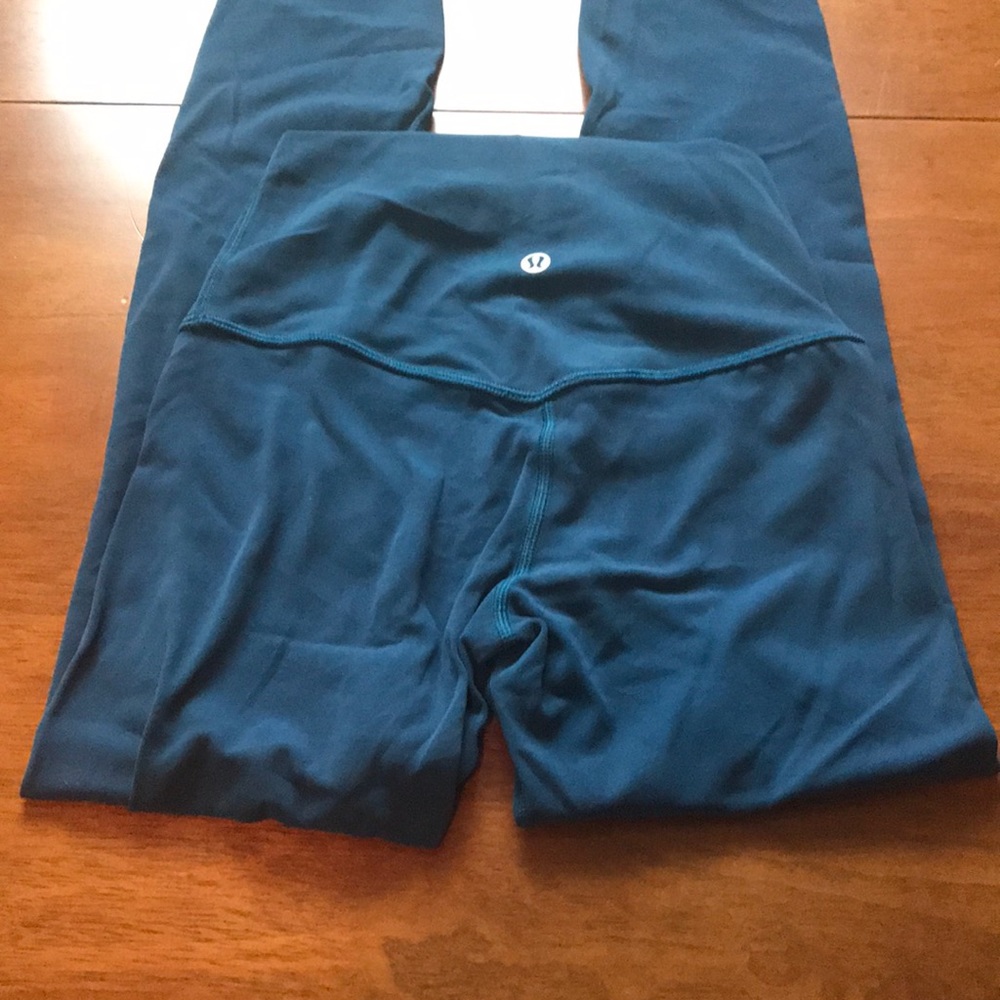 Lululemon align II 7/8 NOCTURNAL TEAL  Sz 2